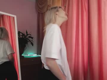 webcam girl joycewoker live cam image #3251711