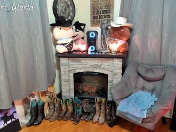 webcam girl murbears_world live cam image #3012242