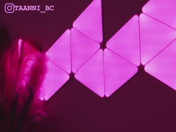 webcam girl taanni_bc live cam image #7877429