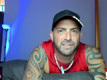 webcam man whaaaaaaaat live cam image #3327690