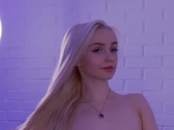 webcam girl alissa_wxw live cam image #10878892