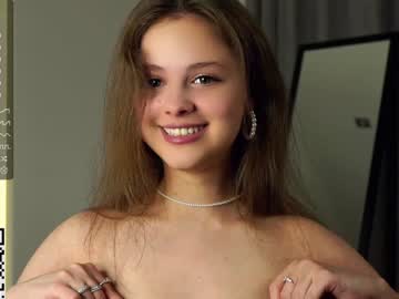 webcam girl a_whole_eternity live cam image #9049768