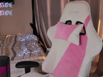 webcam girl elizabethbritanny live cam image #3400068