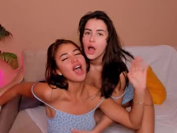 webcam couple mari__anna live cam image #11495527