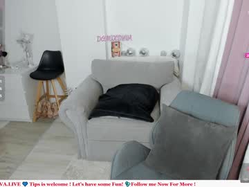webcam girl domixdyva live cam image #12895275