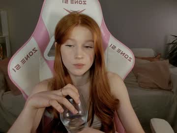 webcam girl leahsthetics live cam image #10952314