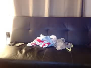 webcam couple sweetkittenandbrutalhound live cam image #3461334