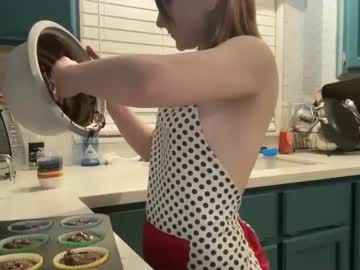 webcam girl tinytittytia live cam image #9221450