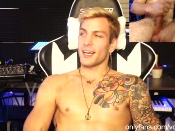 webcam man voodoo_hd live cam image #778544