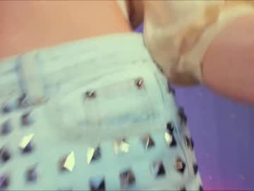 webcam girl emmi_rosee live cam image #8914592