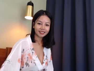 webcam girl hersheys_aran live cam image #4199520