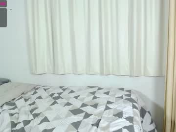 webcam girl one_more_cum live cam image #6243407