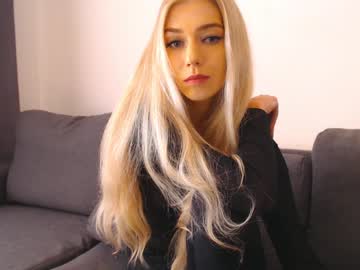 webcam girl pervyblonde live cam image #1923327