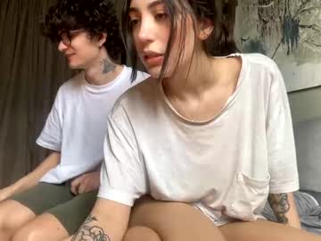 webcam couple step__siblings live cam image #9287303