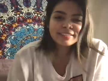 webcam girl valmaelitious live cam image #63761