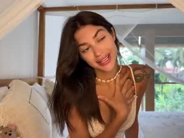 webcam girl cuteelsa_ live cam image #8582639