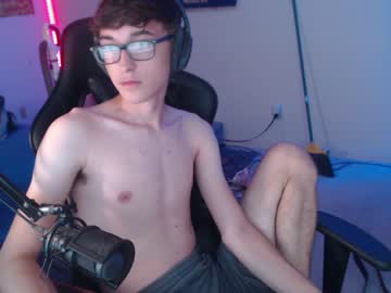 webcam man 18yrboyhot live cam image #2236335