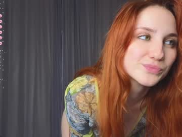 webcam girl lynnalltop live cam image #10093018