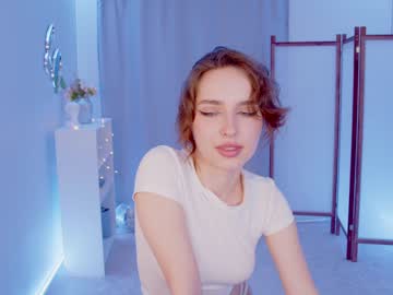 webcam girl silent_chill live cam image #5338014