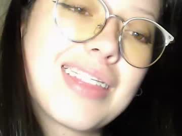 webcam girl maru_chan_ live cam image #12852385