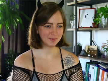 webcam girl maeveminx live cam image #3841012
