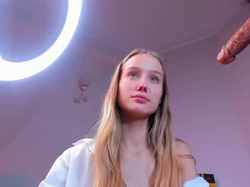 webcam girl tinaaarpp live cam image #4009401