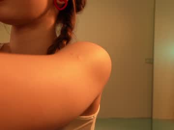 webcam girl _meganmeow_ live cam image #9683263