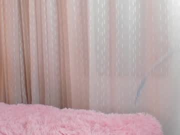webcam girl little_effy18 live cam image #9636678