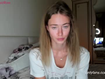 webcam girl oksanafedorova live cam image #1431341