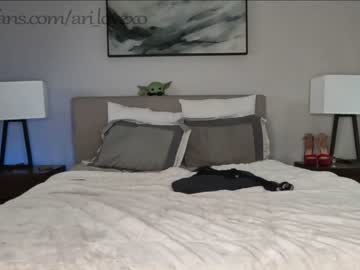 webcam couple ari_lovexo live cam image #6684544