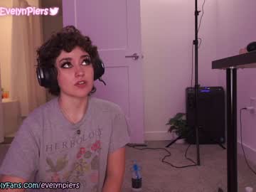 webcam girl evelynpiers live cam image #3030624