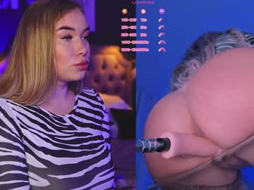 webcam girl emilly_creamy live cam image #11024055