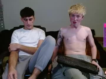 webcam man kyle_and_kam live cam image #11967536