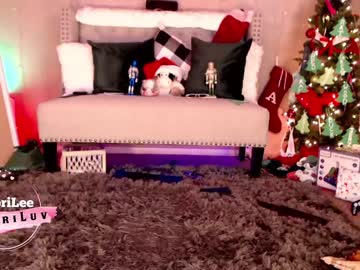 webcam girl aubrilee live cam image #933163