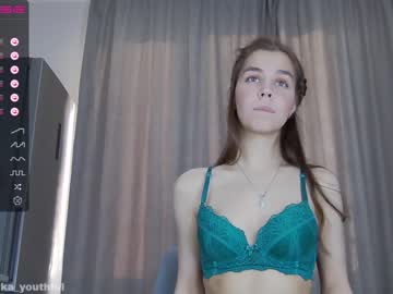 webcam girl monika_youthfull live cam image #6131094