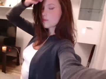 webcam girl bitter_moon live cam image #7690704