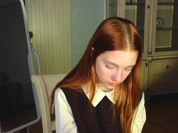 webcam girl shirleywhitney live cam image #7623136