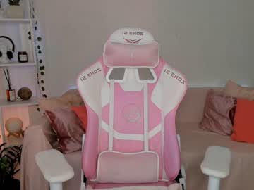 webcam girl madeline_jackson live cam image #6955155