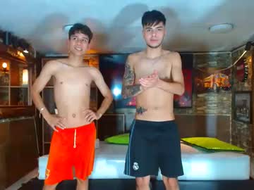 webcam man goldenyoi live cam image #8020826