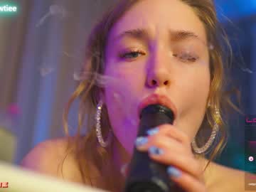 webcam girl _taylor_swift live cam image #4417298
