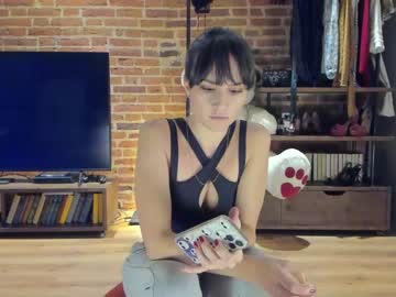 webcam girl michi_souffl live cam image #2127543
