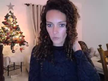 webcam girl milflucy live cam image #1065750
