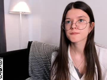 webcam girl hellogentlemana live cam image #8516768