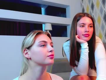 webcam couple rosie_li live cam image #4345645