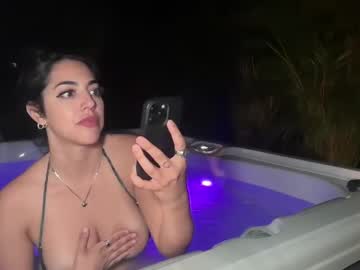 webcam girl luxcher22 live cam image #12517004