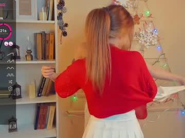 webcam girl _hollydolly_ live cam image #8030579