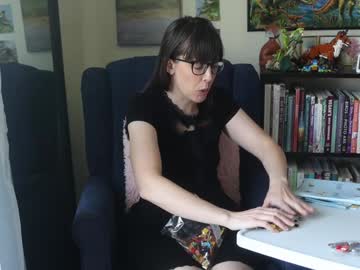 webcam girl ellynaomi live cam image #10049398