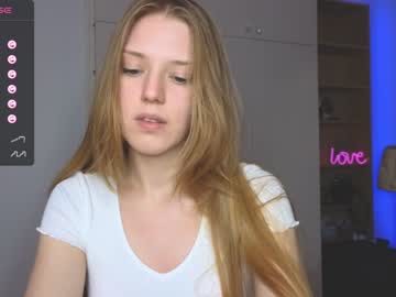 webcam girl hichatur live cam image #7589848