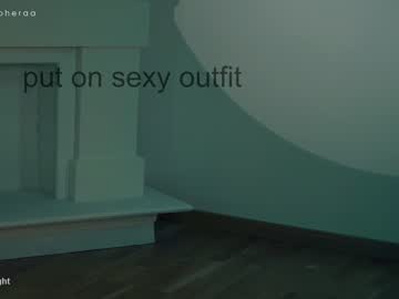 webcam girl artmosphera live cam image #5999872