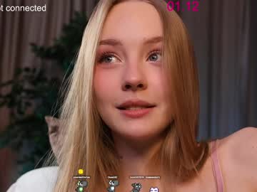 webcam girl lissa_meooow live cam image #11190723